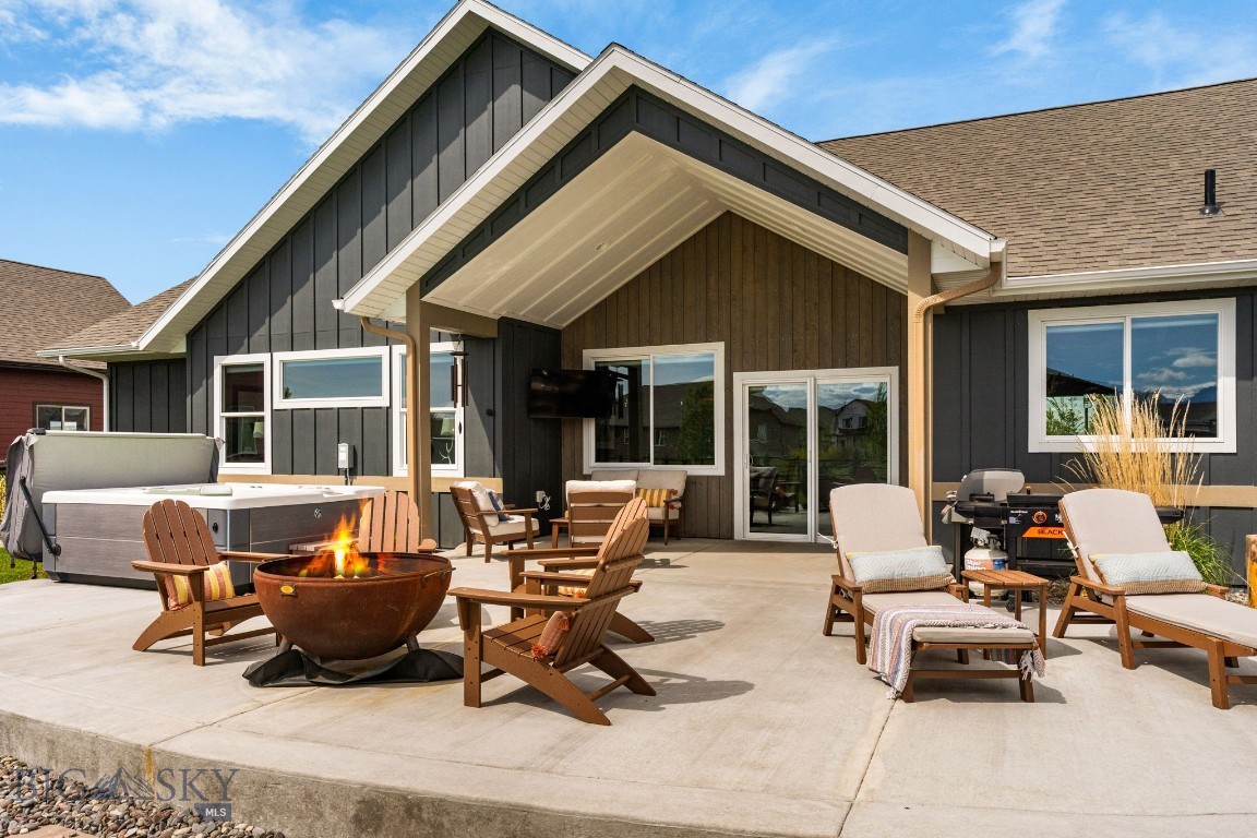 108 Travelers Way