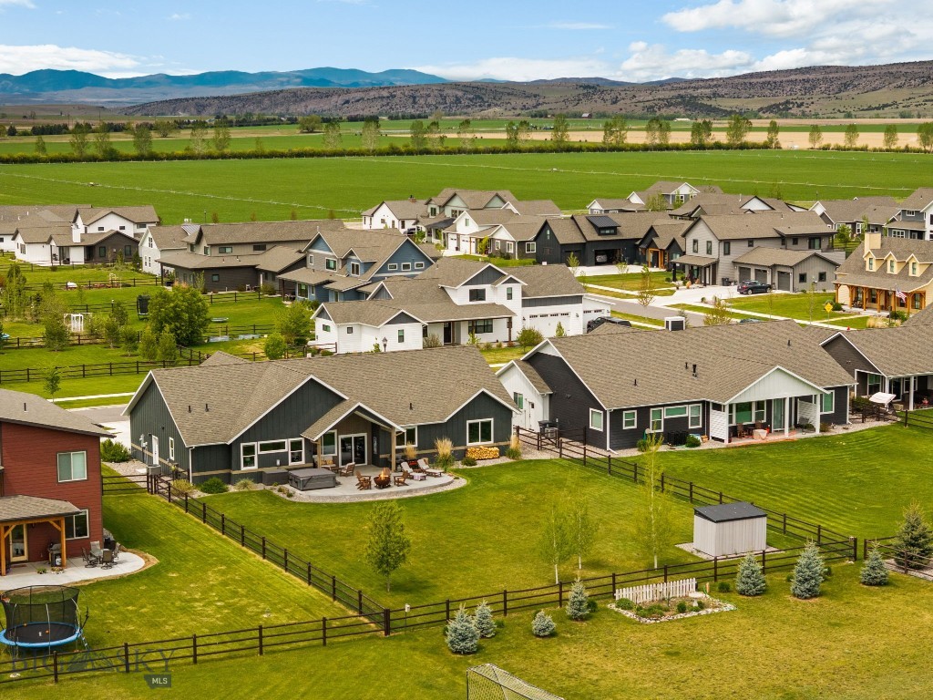 108 Travelers Way