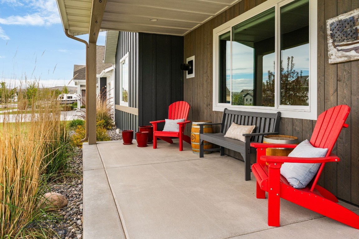 108 Travelers Way
