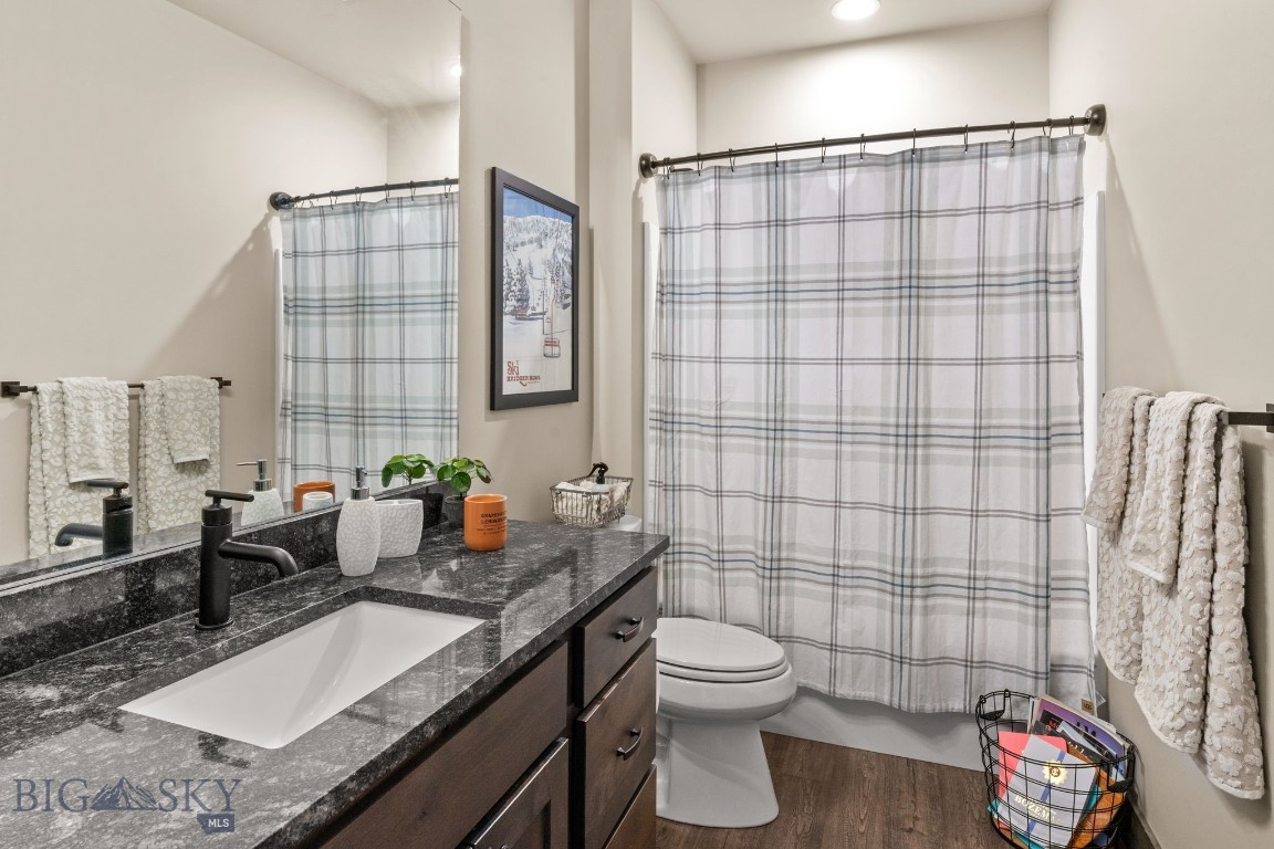 108 Travelers Way