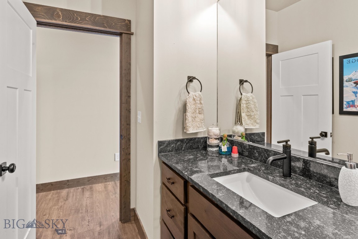 108 Travelers Way