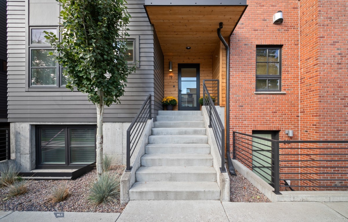 19 E Lamme Street