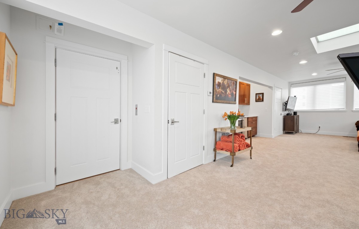 19 E Lamme Street