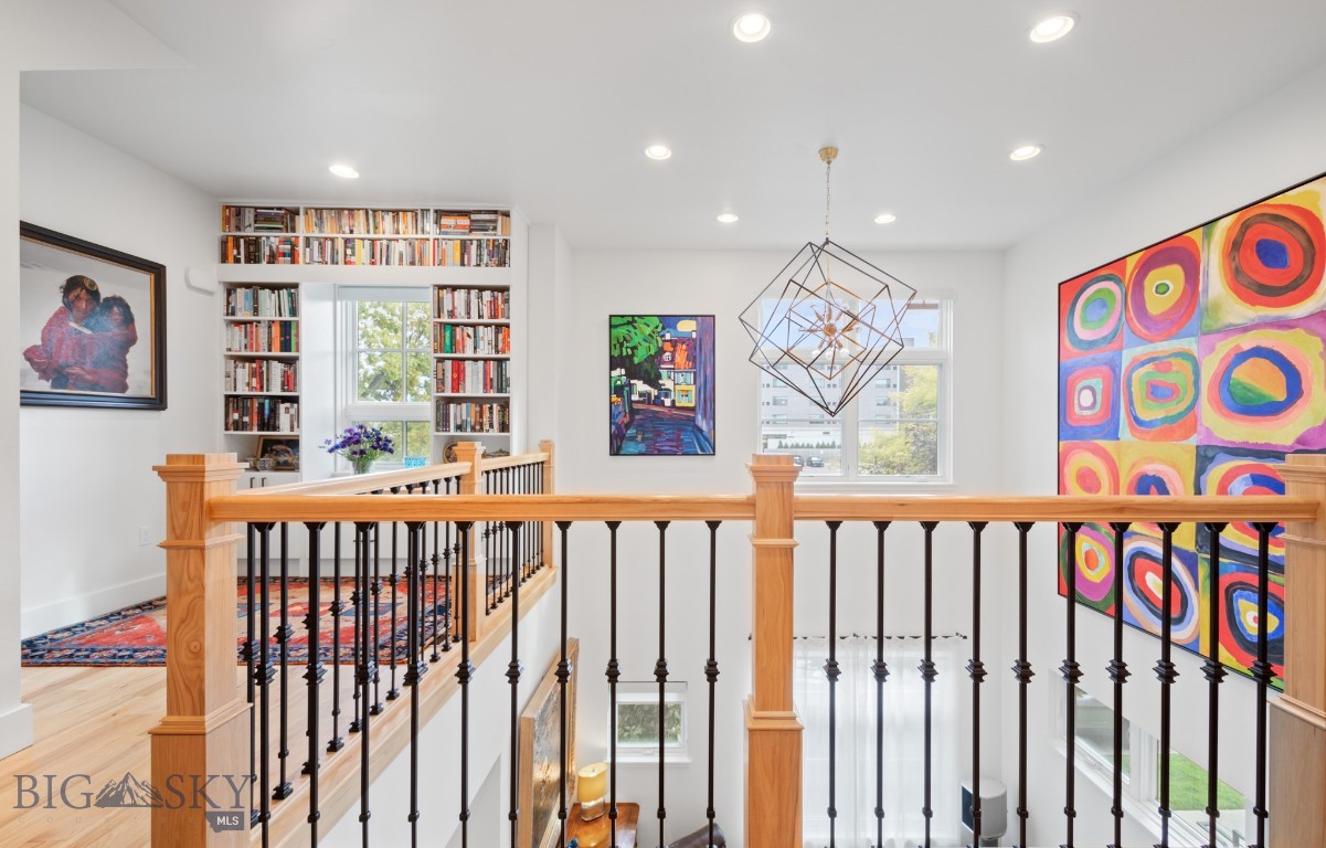 19 E Lamme Street