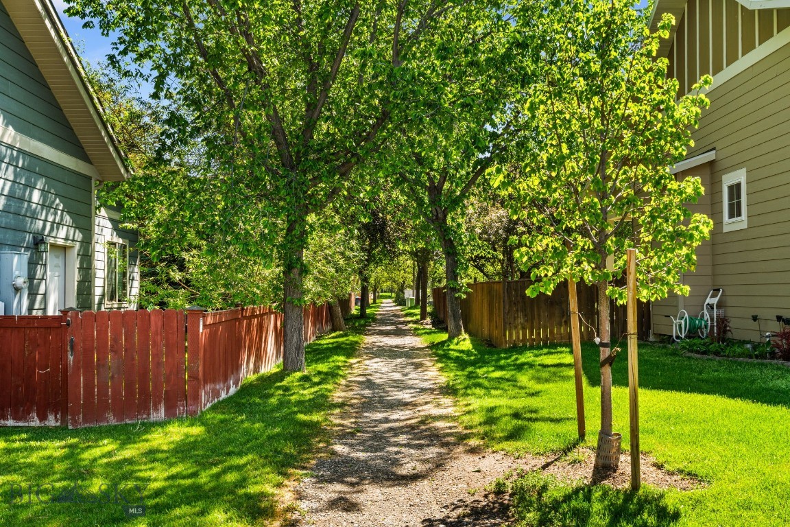 1068 New Holland Drive
