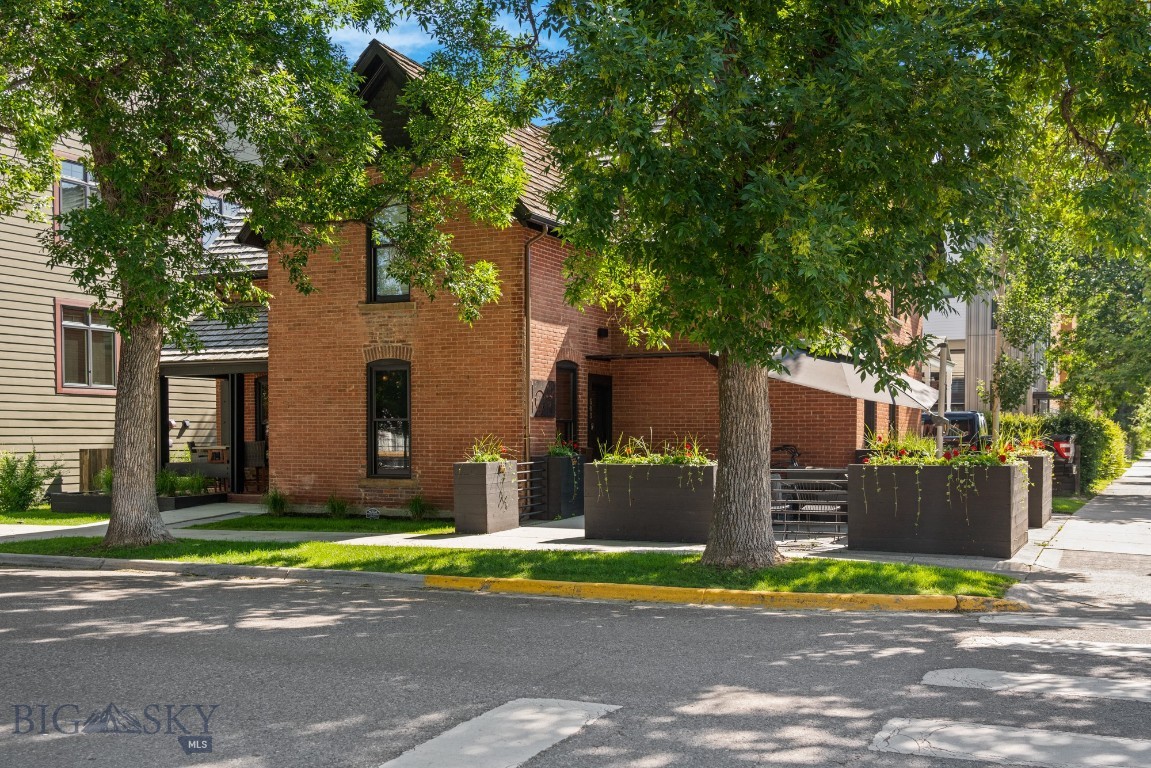102 N Church Avenue
