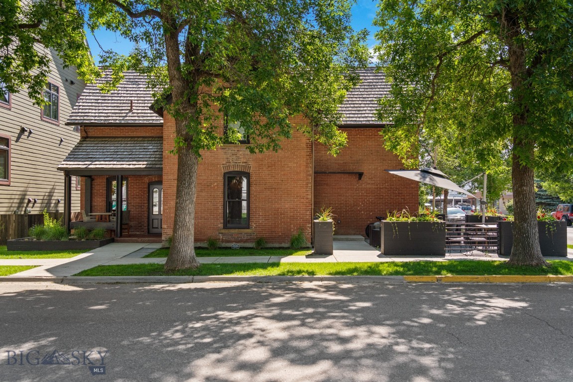 102 N Church Avenue