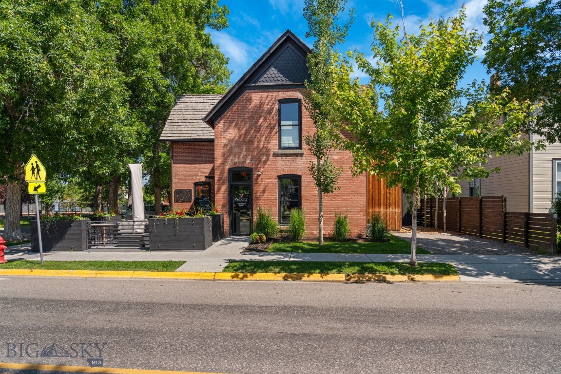 102 N Church Avenue