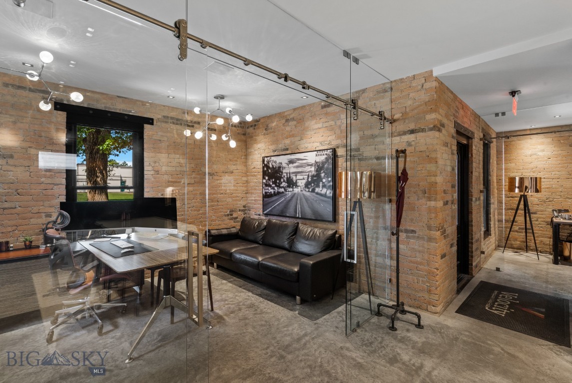 102 N Church Avenue