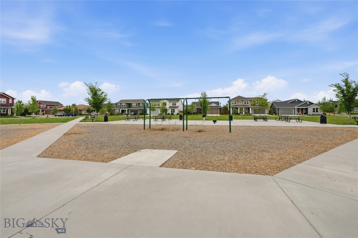 916 Dillinger Road