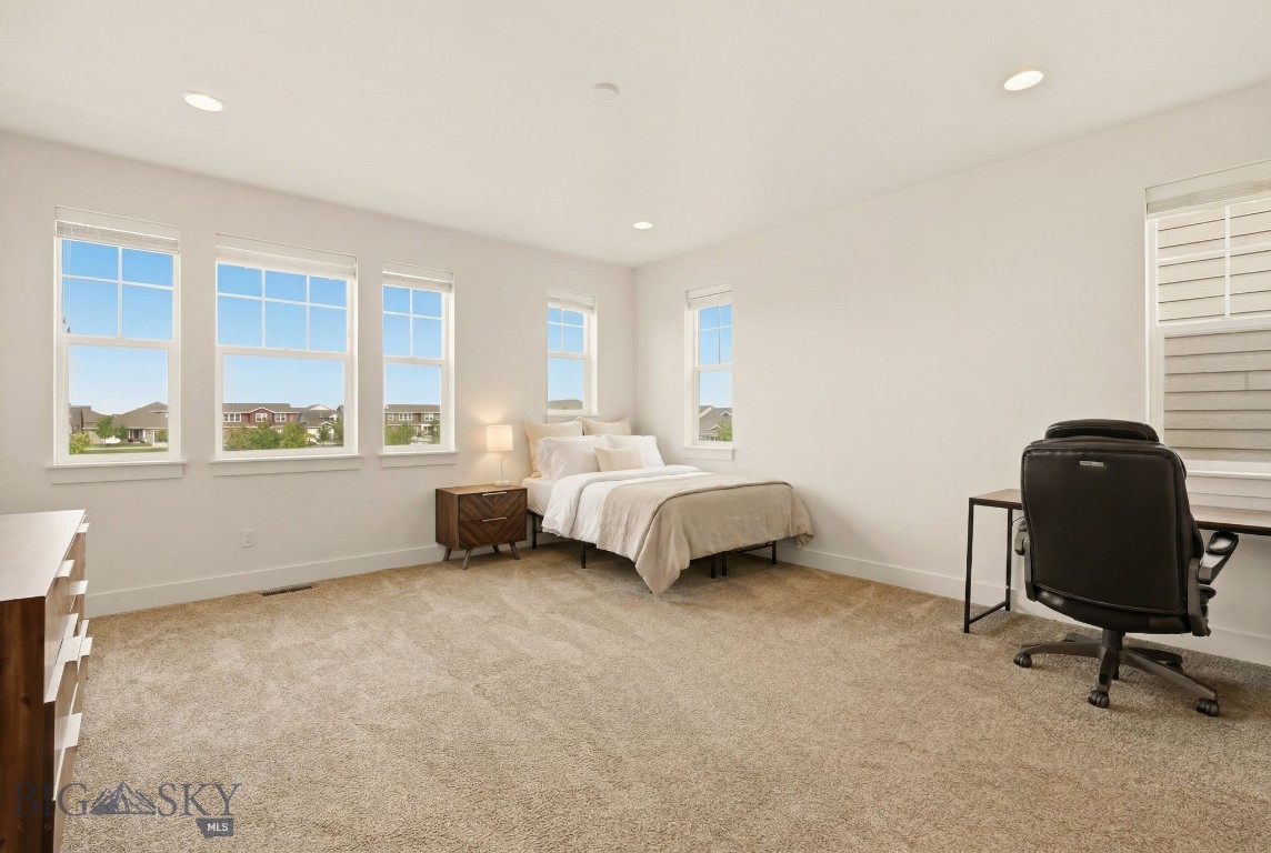 916 Dillinger Road
