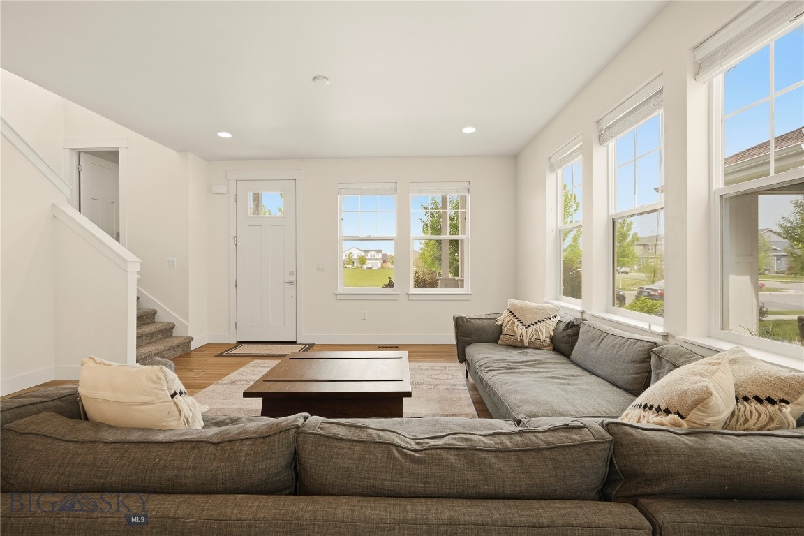 916 Dillinger Road