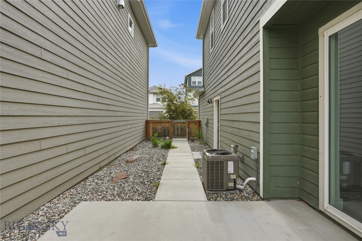 916 Dillinger Road