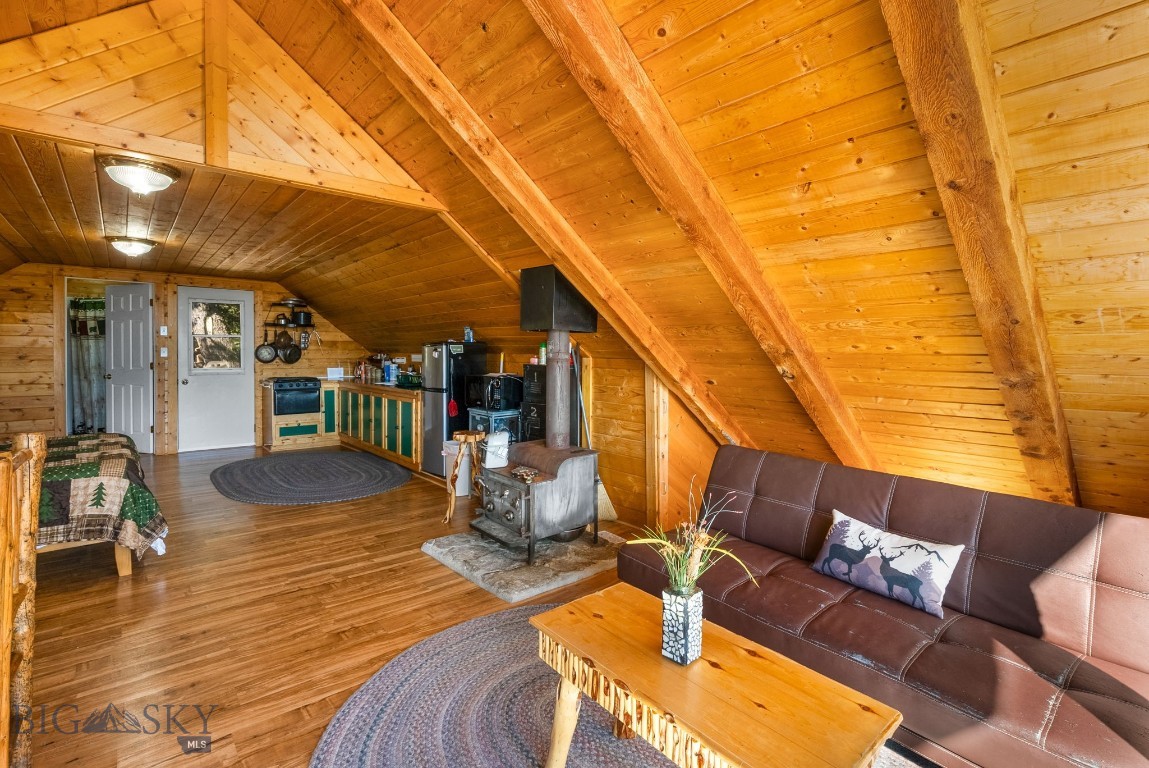 502 Quinn Creek Road