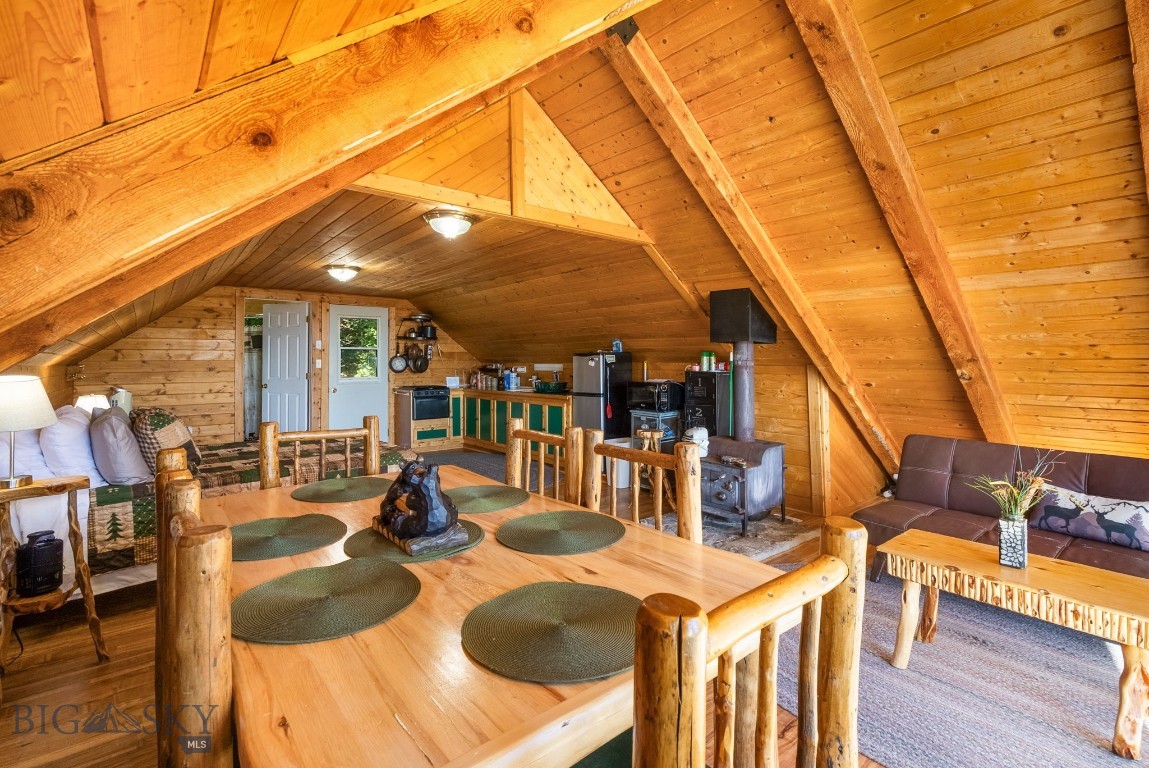 502 Quinn Creek Road