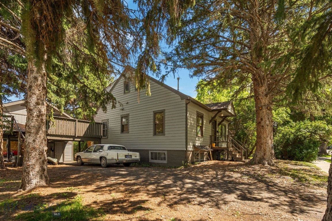 818 S 7th Avenue