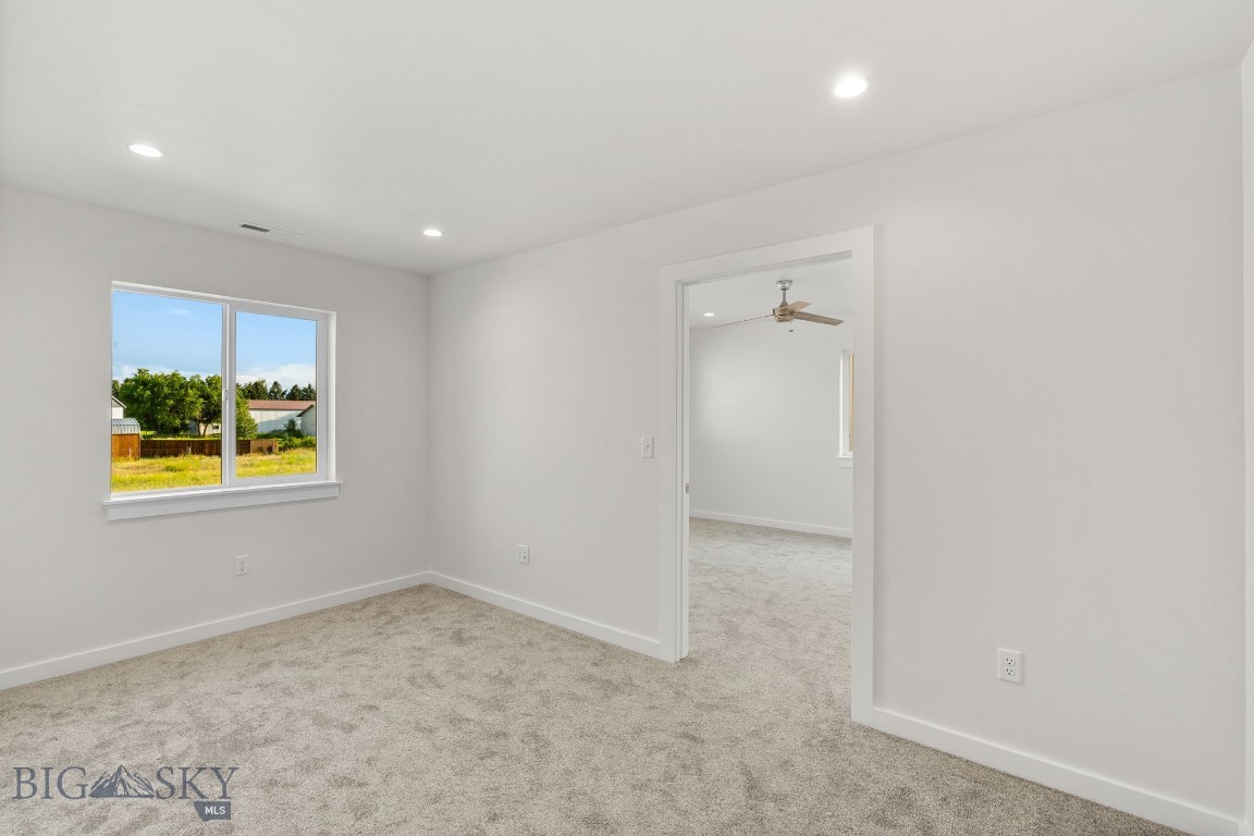 811 Spaniel Lane
