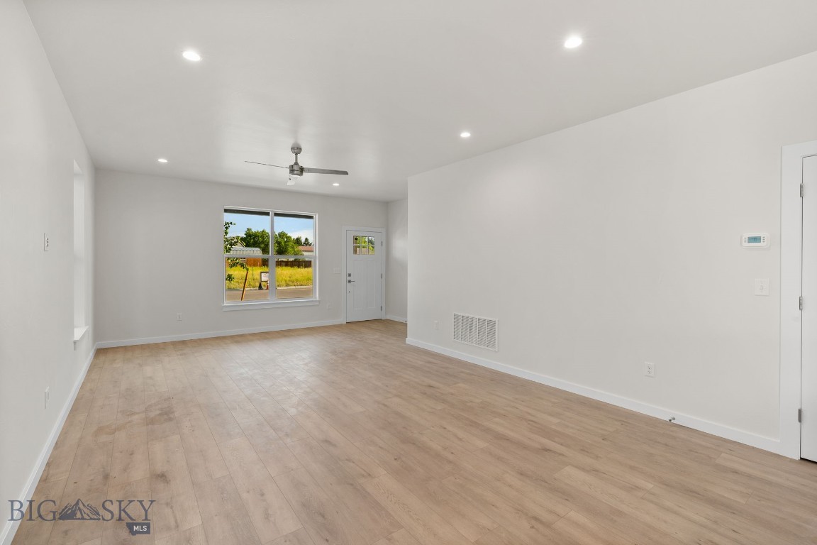811 Spaniel Lane