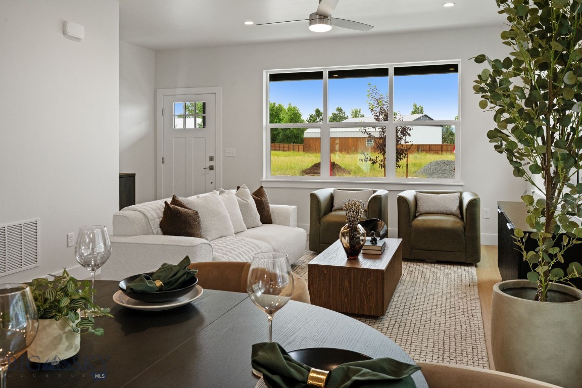 809 Spaniel Lane