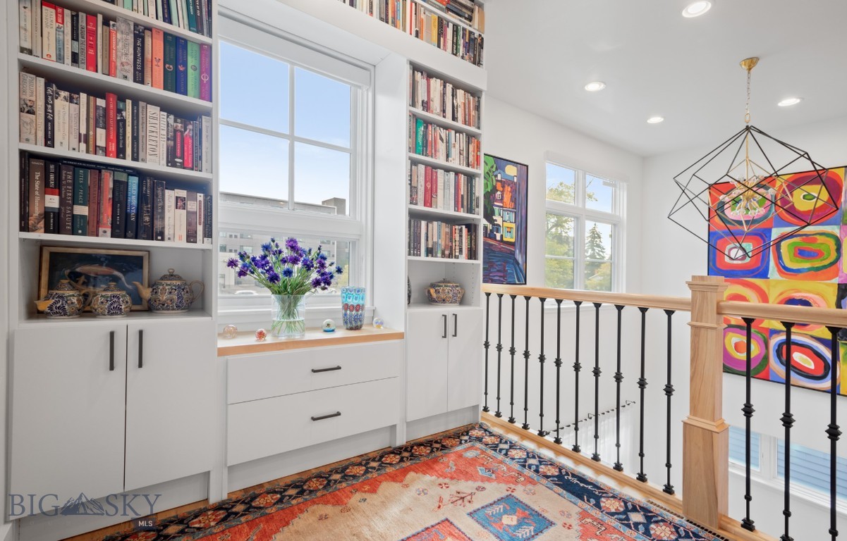 19 E Lamme Street