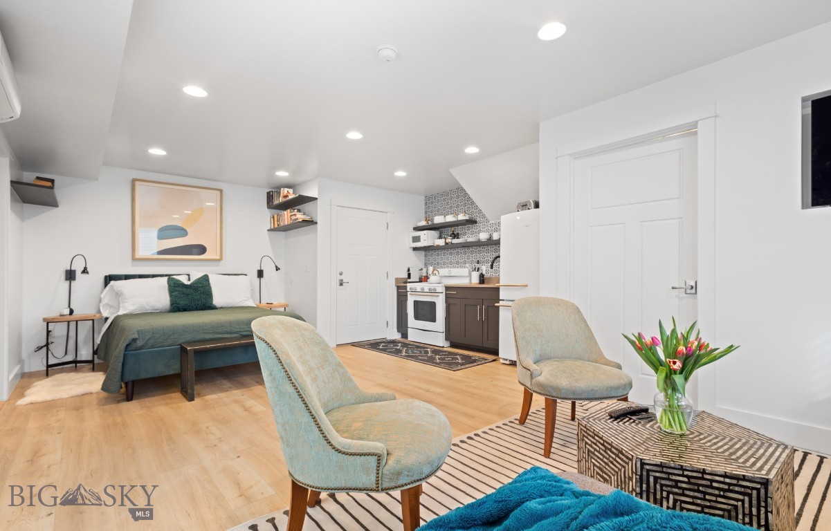 19 E Lamme Street