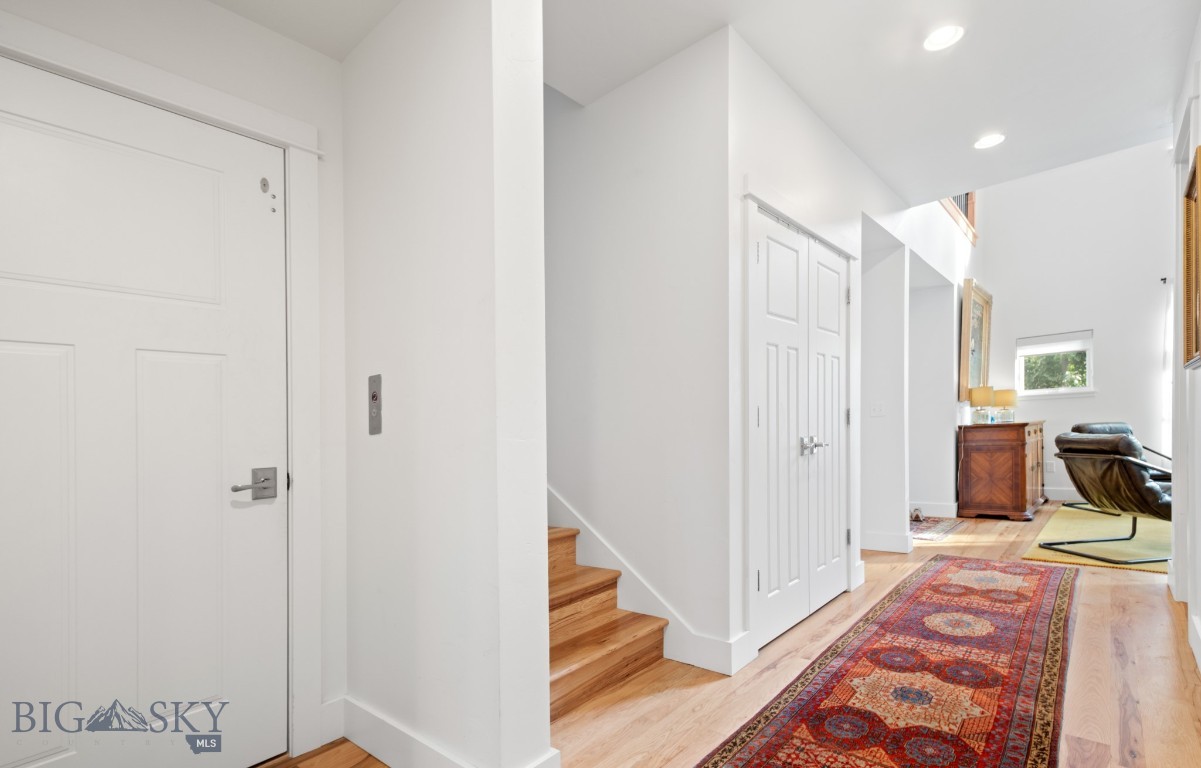 19 E Lamme Street