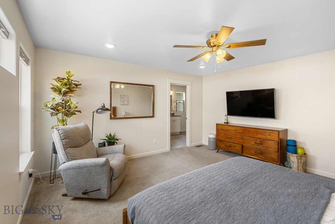 1502 Roundup Boulevard