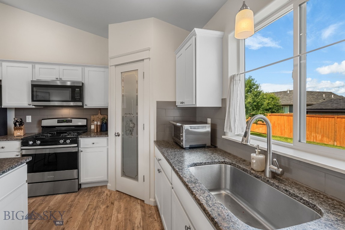 1502 Roundup Boulevard