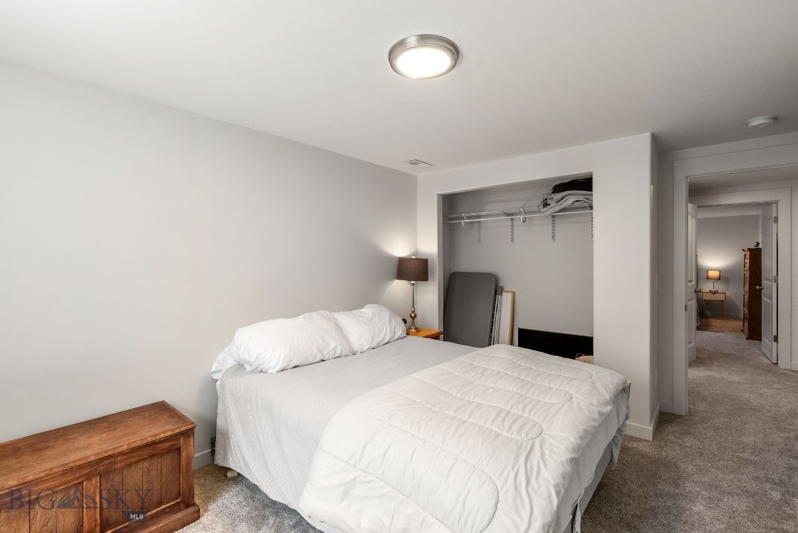 1502 Roundup Boulevard