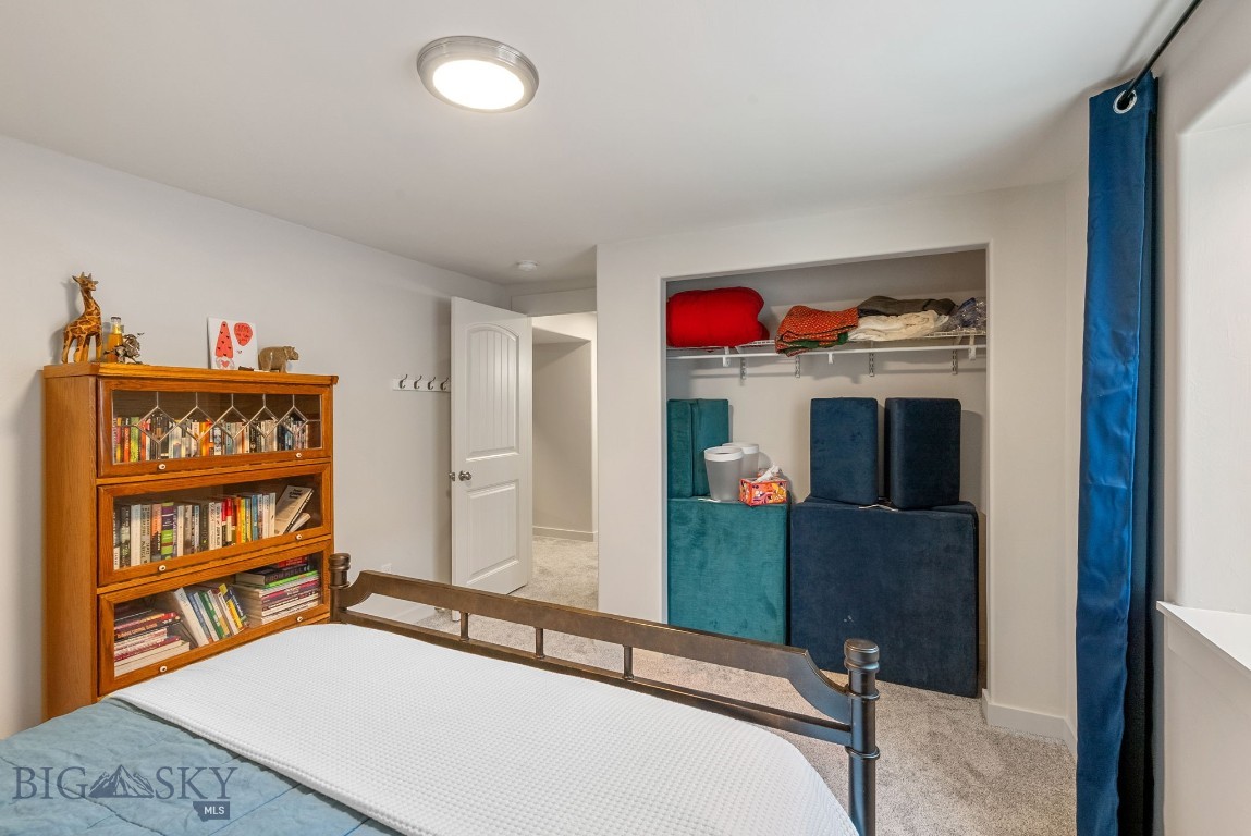 1502 Roundup Boulevard