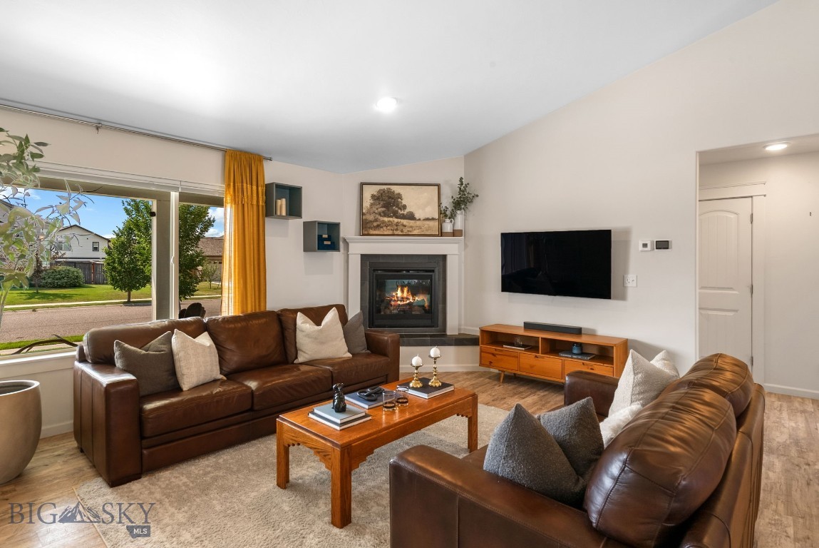 1502 Roundup Boulevard