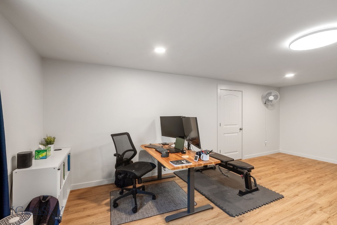 1502 Roundup Boulevard
