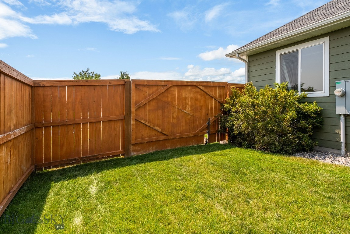 1502 Roundup Boulevard