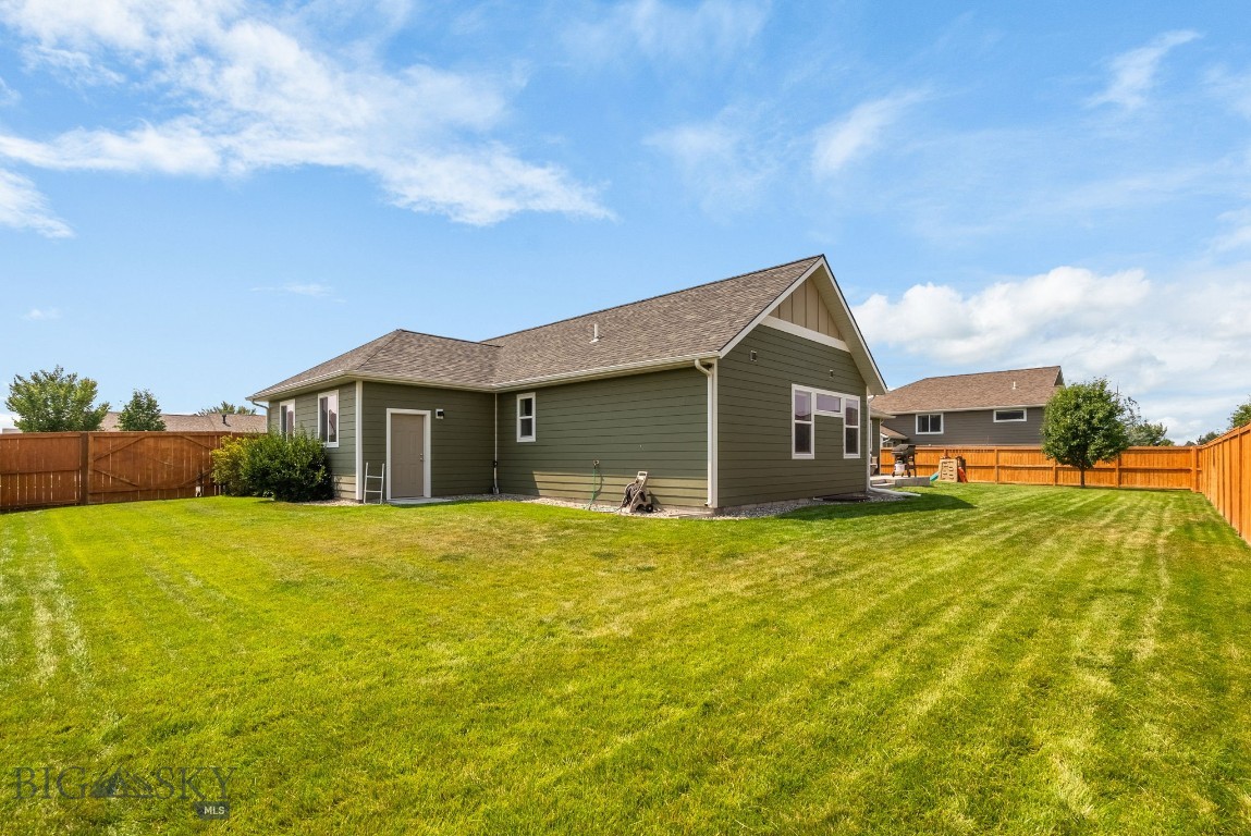 1502 Roundup Boulevard