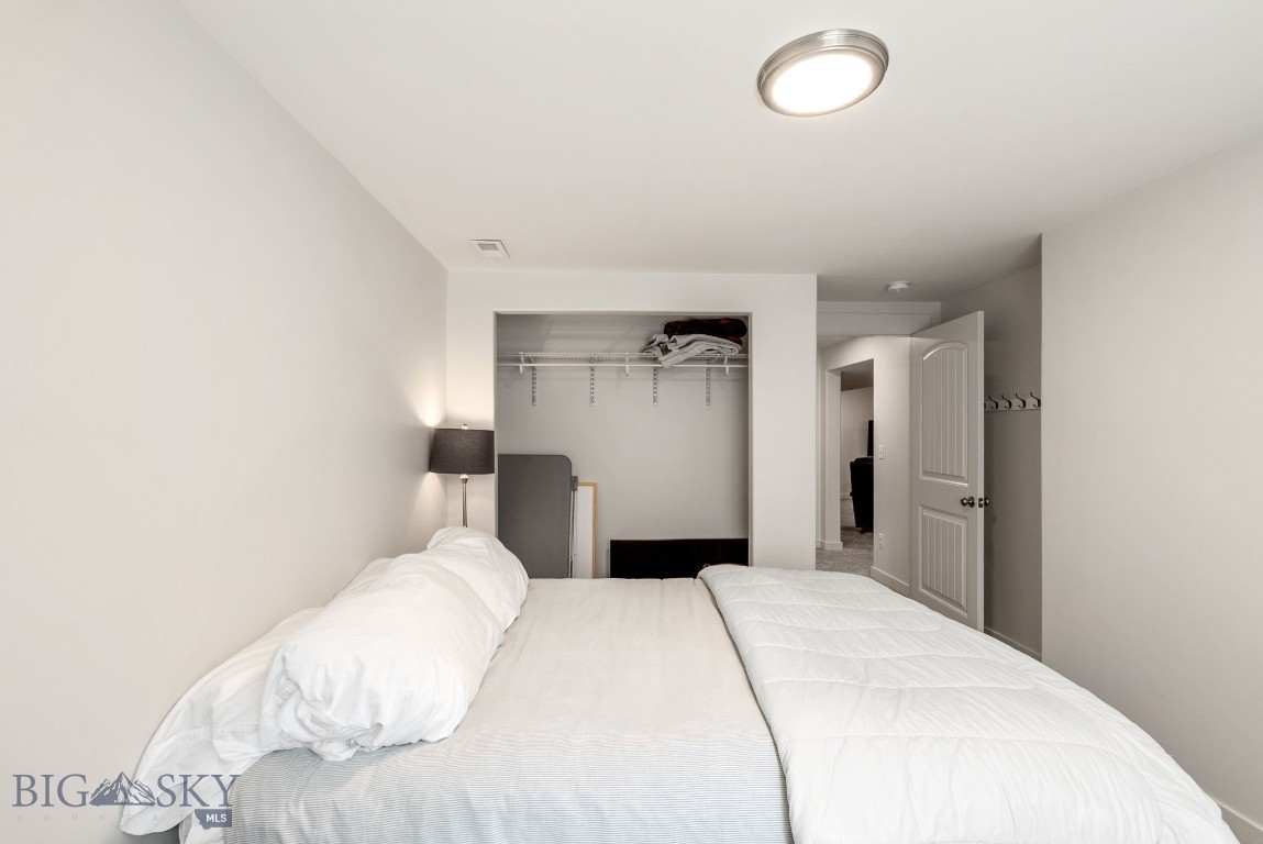 1502 Roundup Boulevard