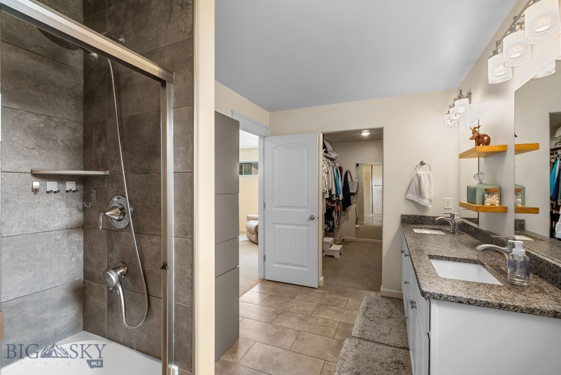 1502 Roundup Boulevard