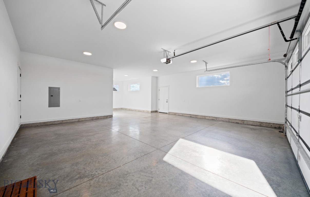 25 Delano Drive