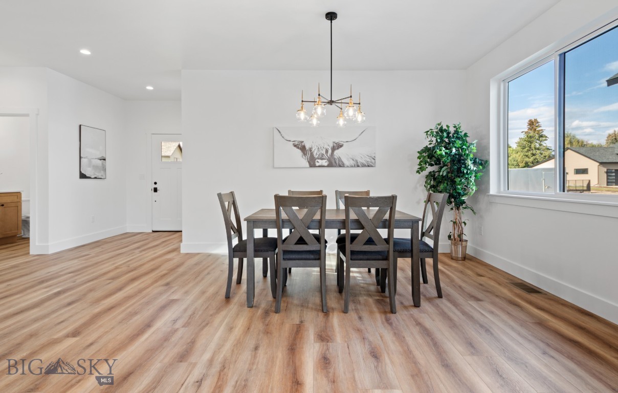25 Delano Drive