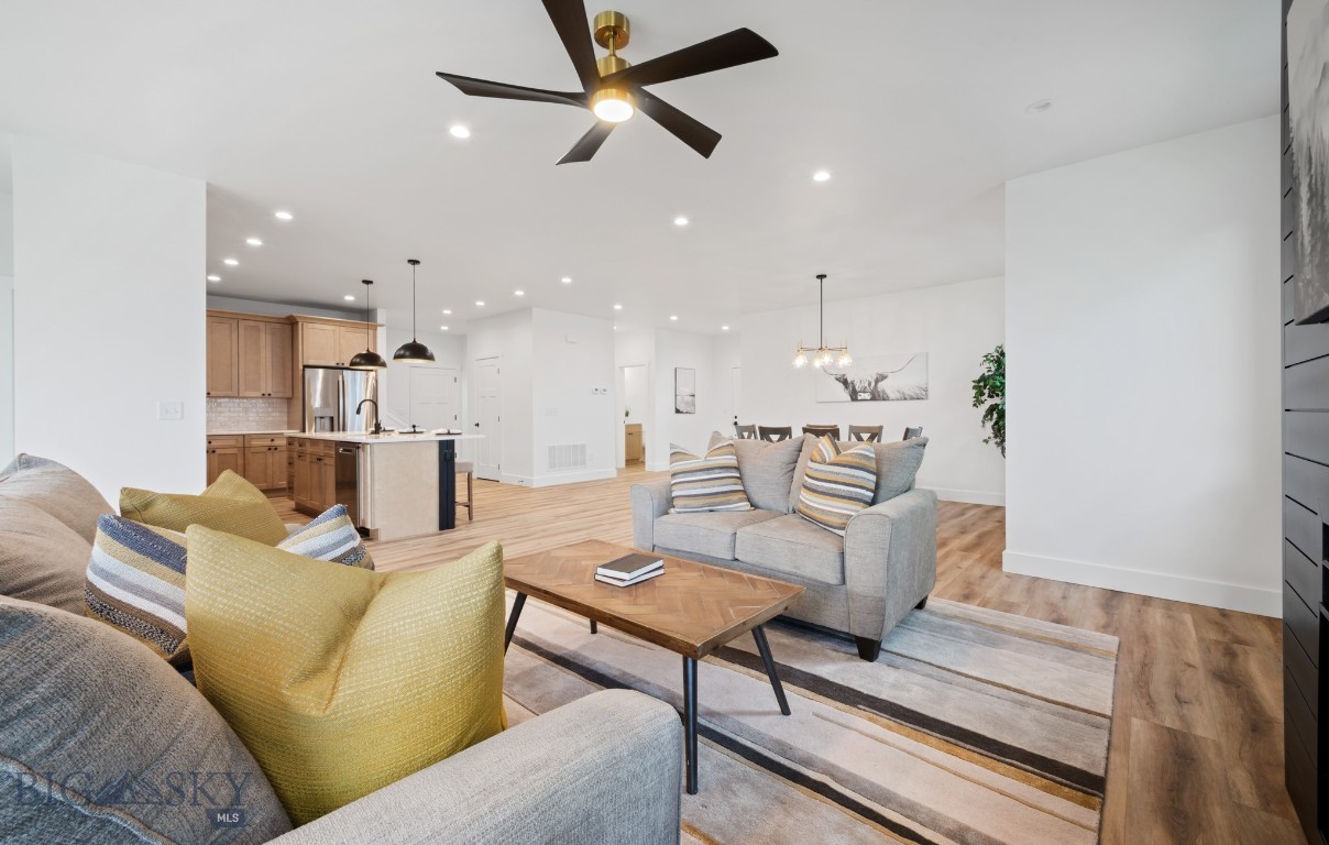 25 Delano Drive