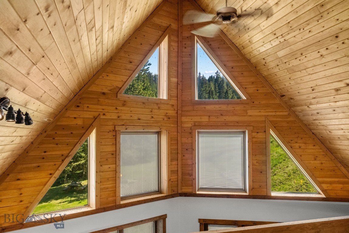3395 Trail Creek Road