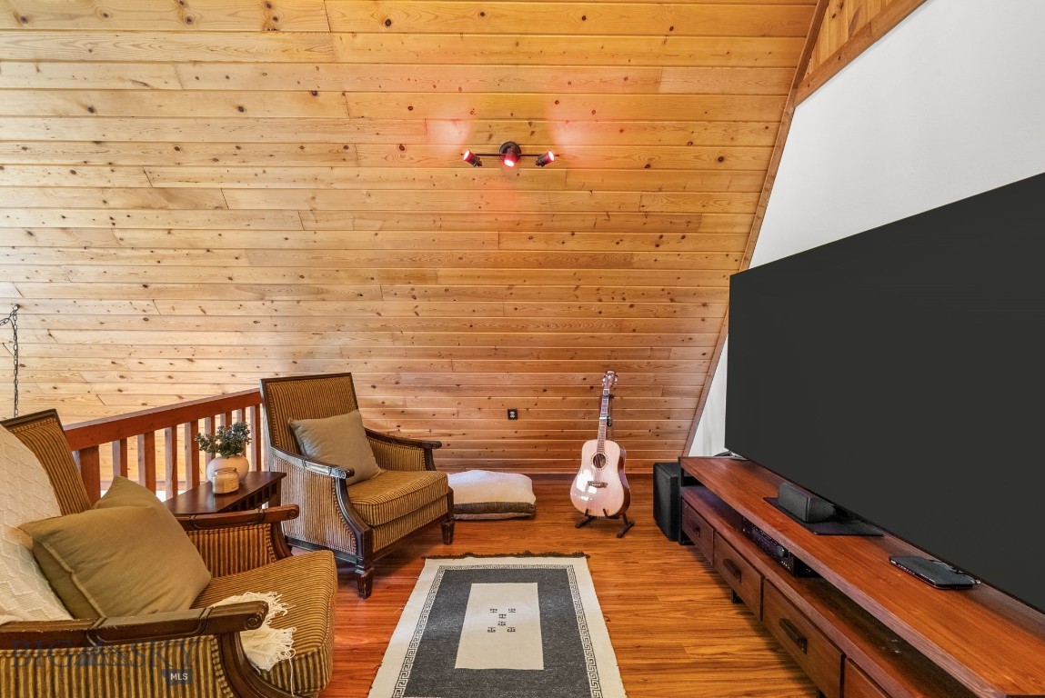 3395 Trail Creek Road