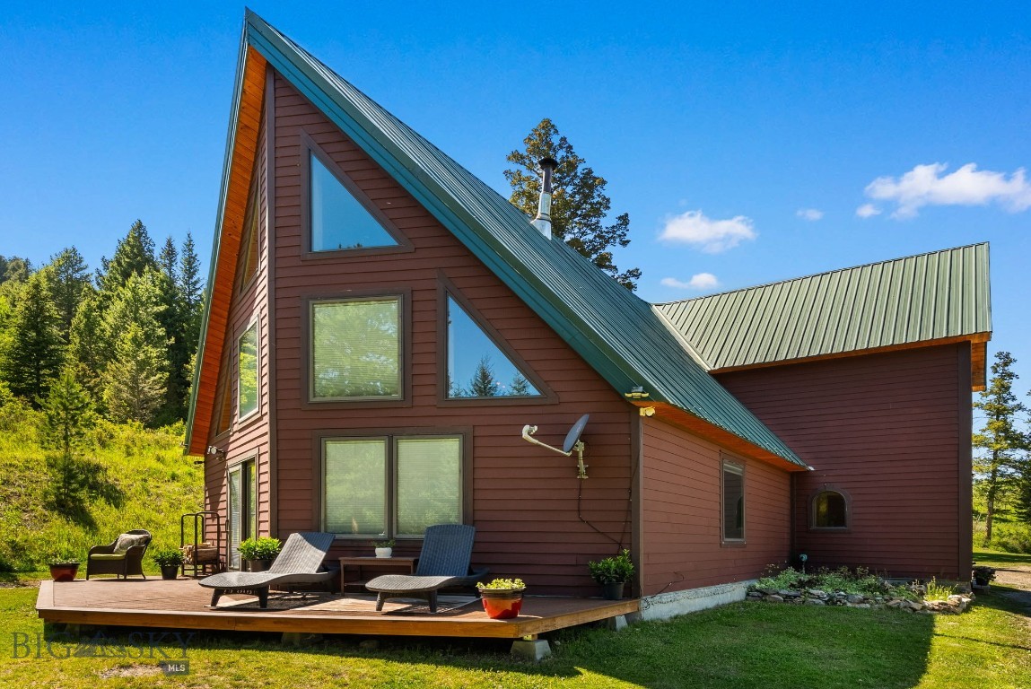 3395 Trail Creek Road
