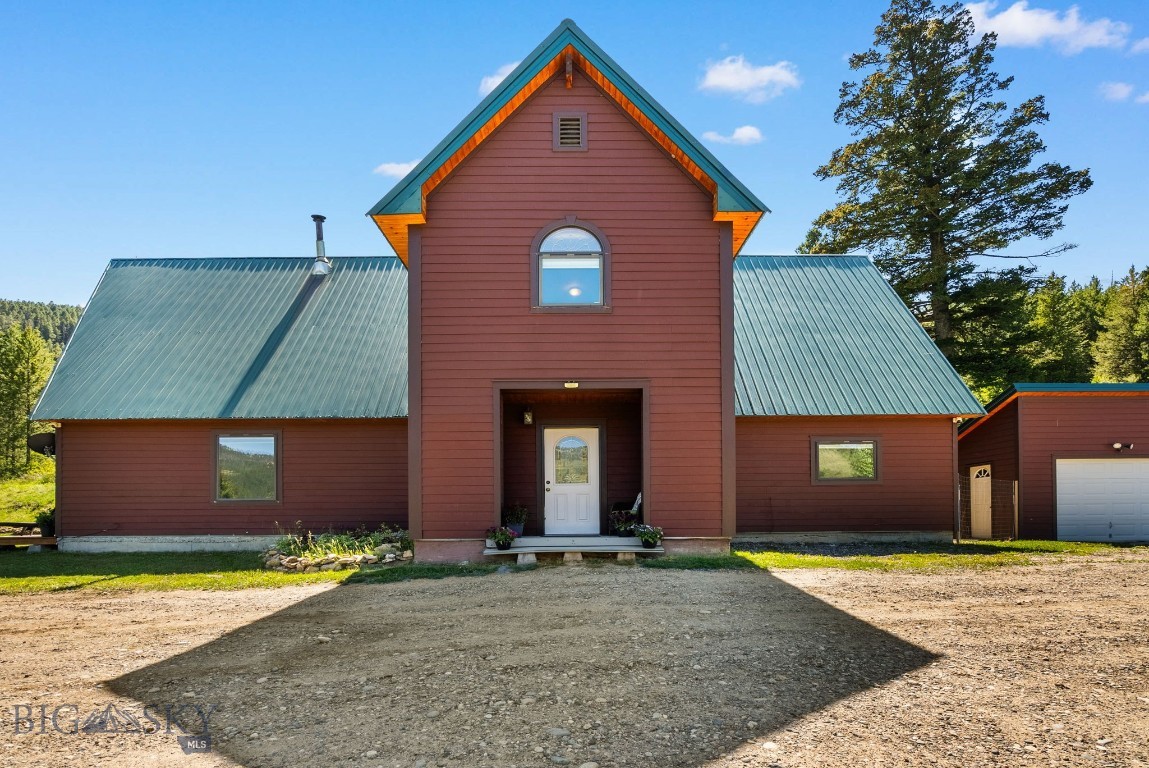 3395 Trail Creek Road