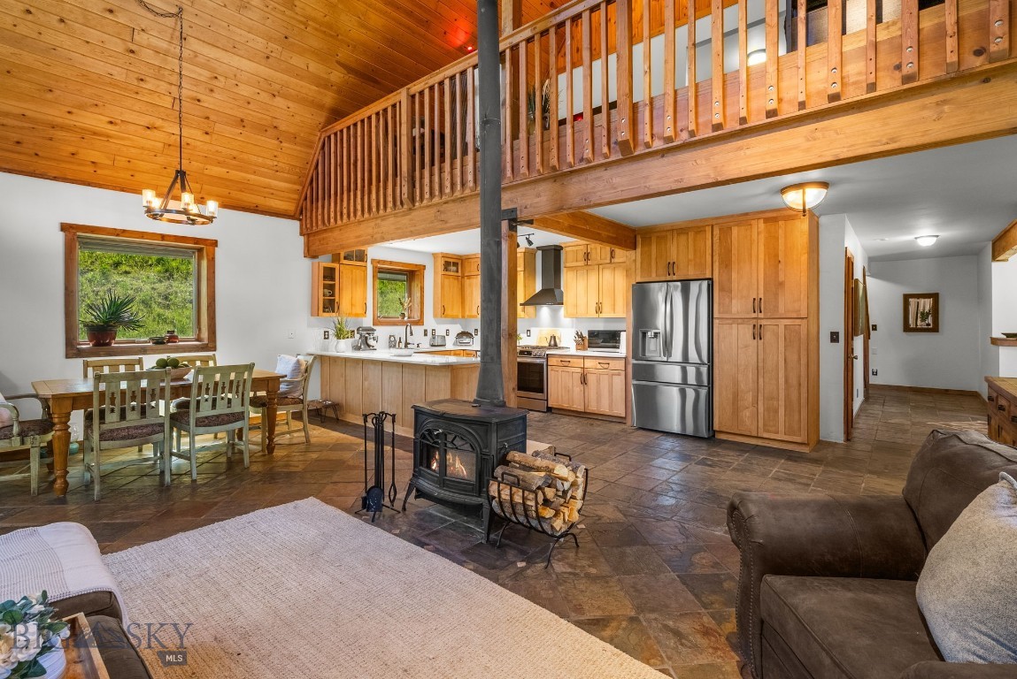 3395 Trail Creek Road