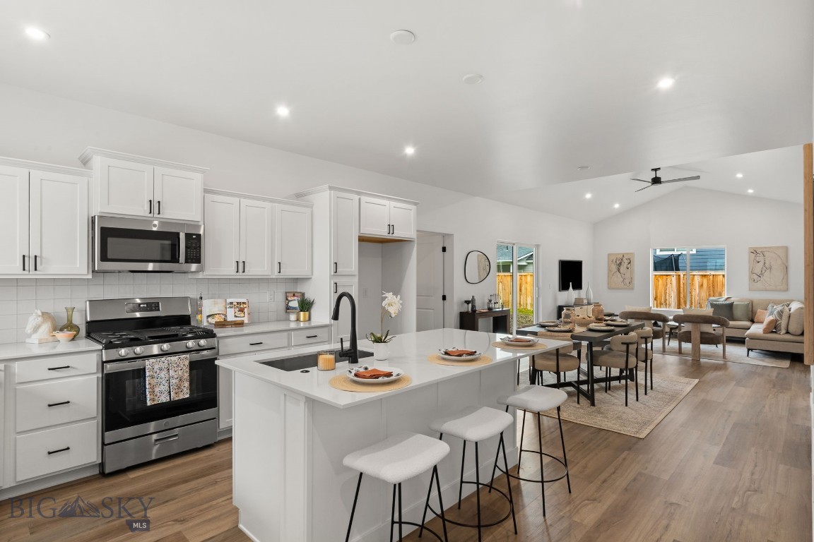 721 Spaniel Lane