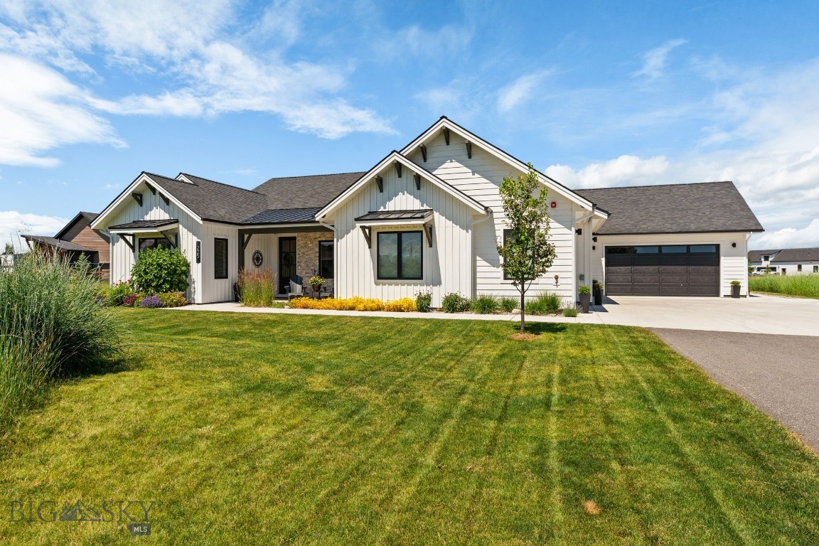 225 Riparian Way