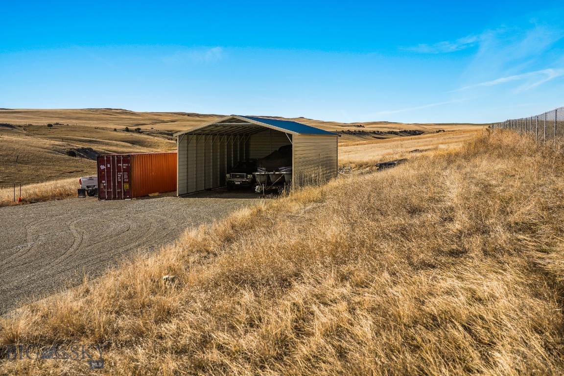 300 Buffalo Jump Road