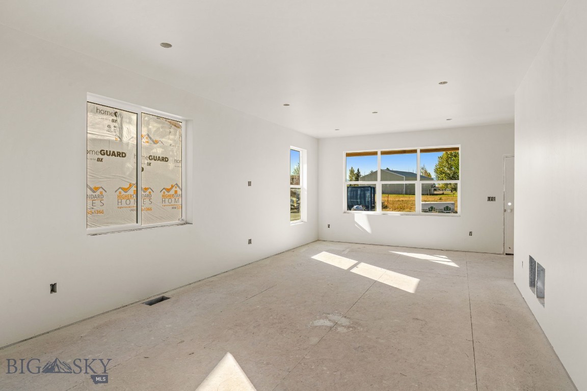 817 Spaniel Lane