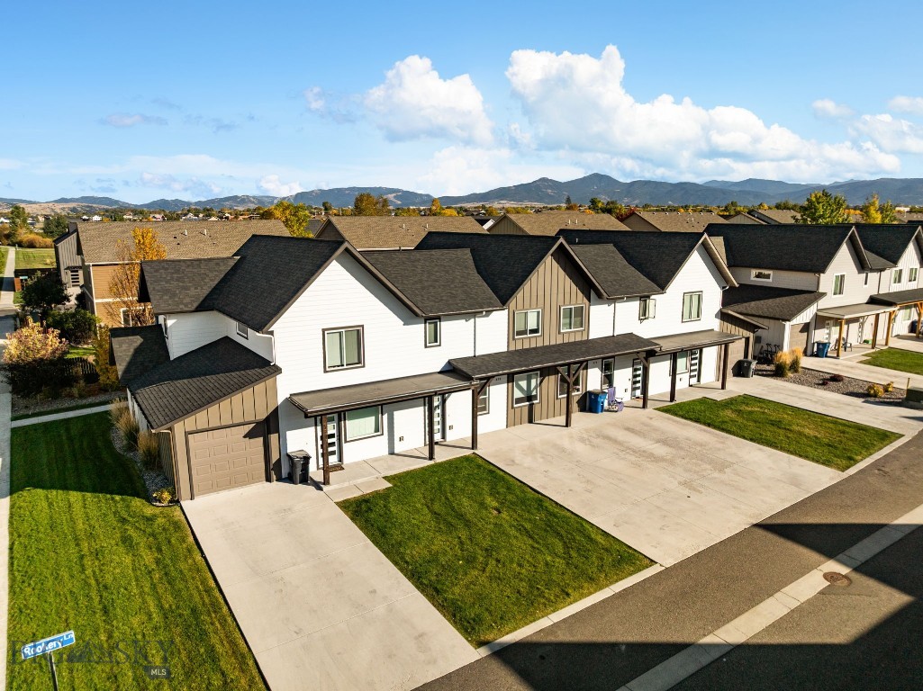 878 Rookery Lane
