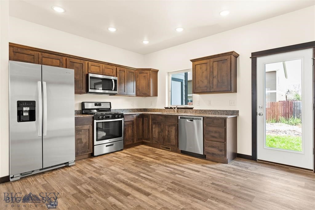 881 Rookery Lane